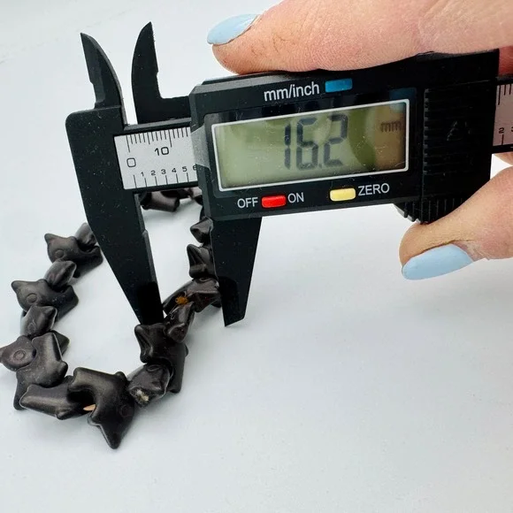 VTG Hand Carved Black Dolphin Bead Stretch Bracelet Nautical Boho Women Jewelry - Picture 5 of 9